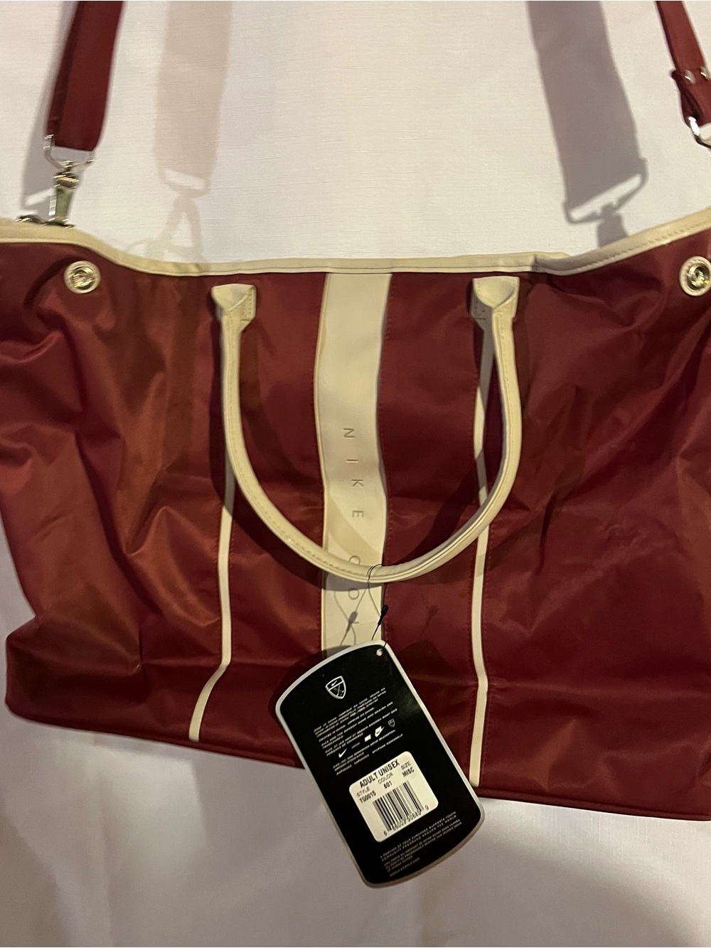 NIKE GOLF Burgandy Tote Bag-Shoulder Strap & Handles-Fully lined - Picture 2 of 8